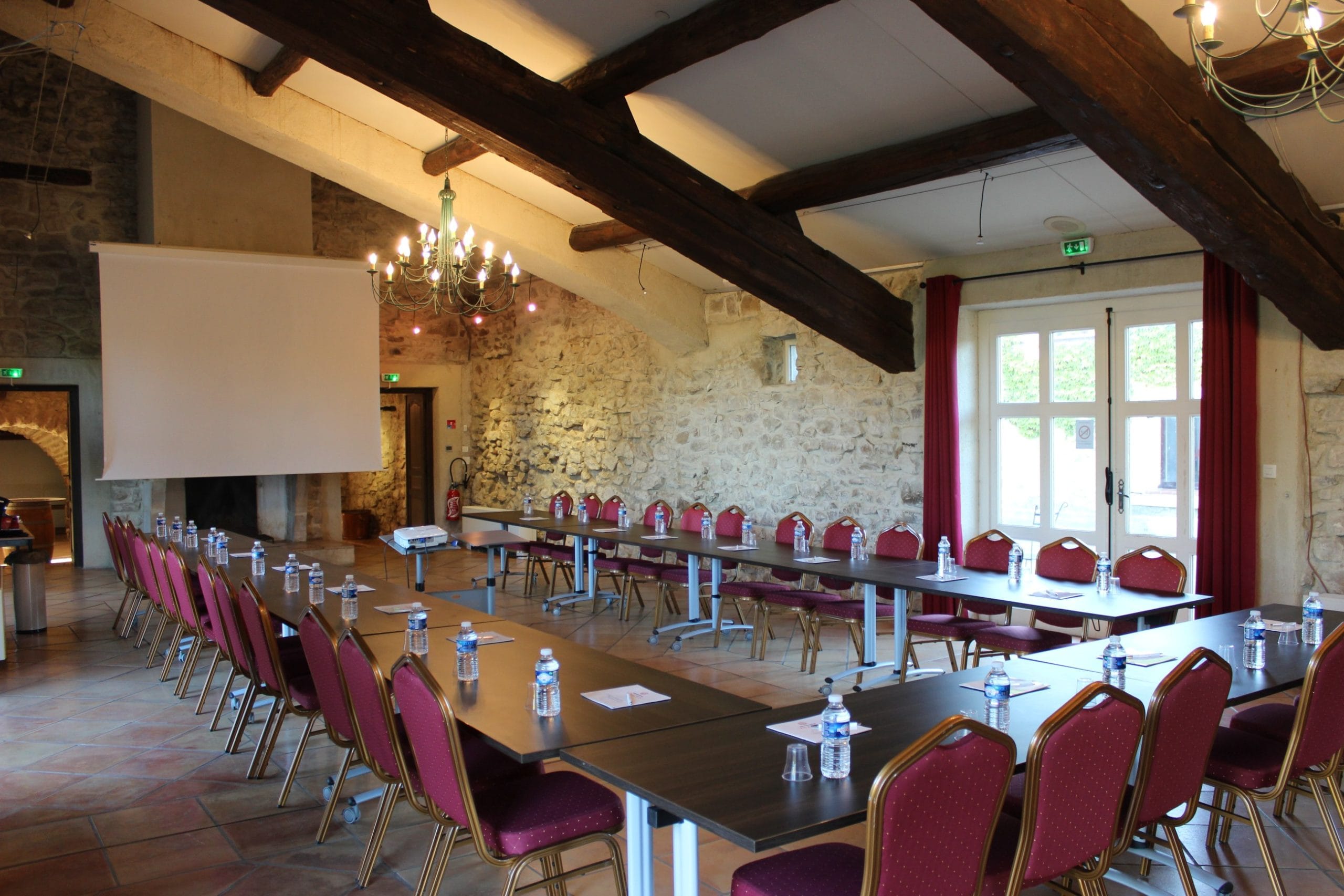 Salle J Devic - IMG_7045- Chambre hote Narbonne location salle seminaire mariage Occitanie .jpg